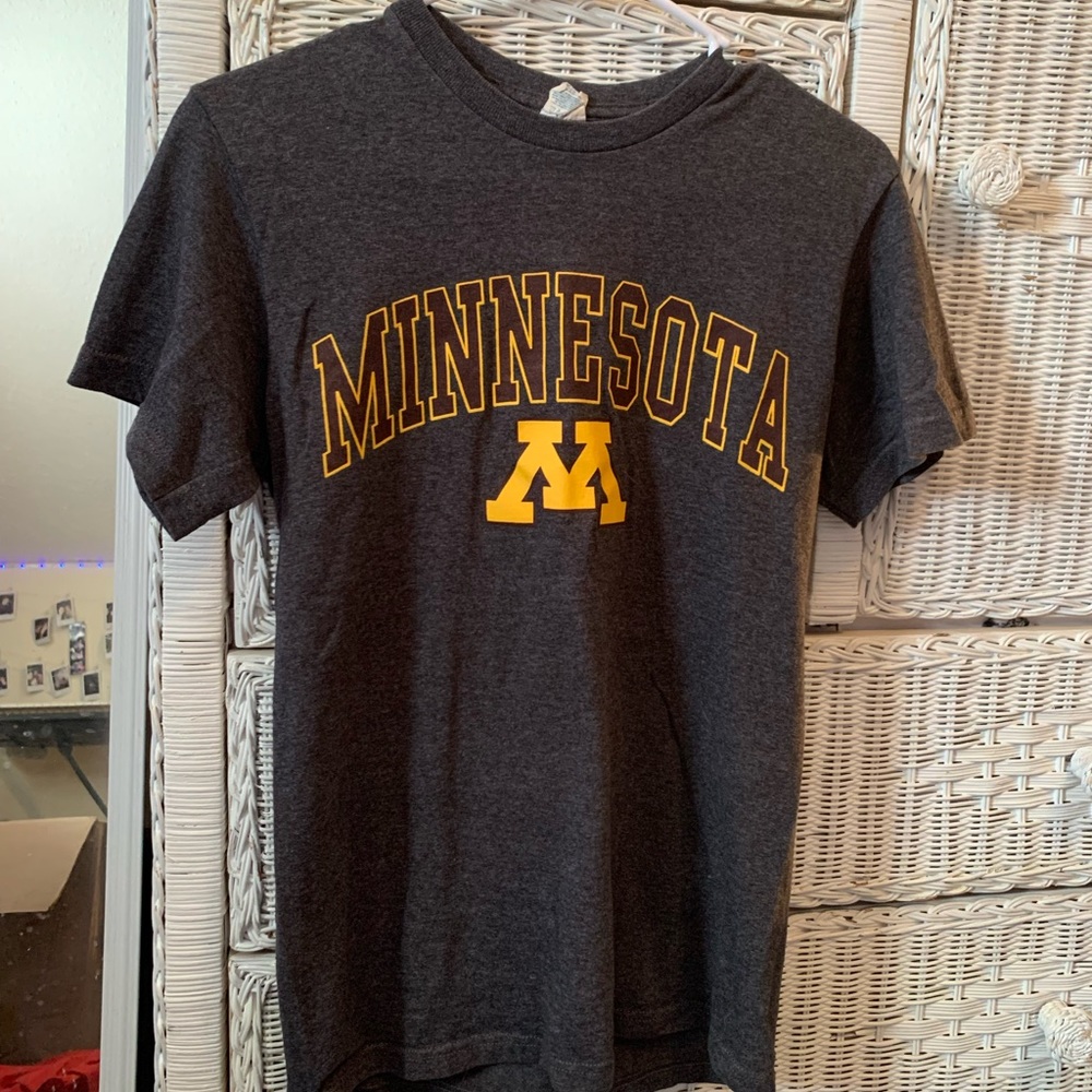 MINNESOTA GOPHERS TEE - S